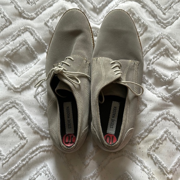 Men’s Steve Madden dress shoes - Picture 2 of 5
